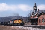 CSX 8426 at Point of Rocks